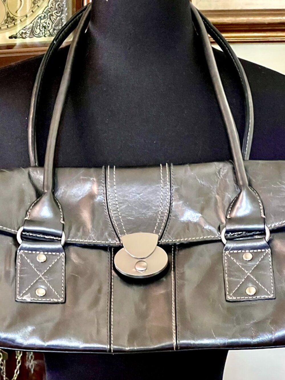 Vintage EAST 5TH SHOULDER HANDBAG Glazed Grey Leather Magnetic Silver Tone Close